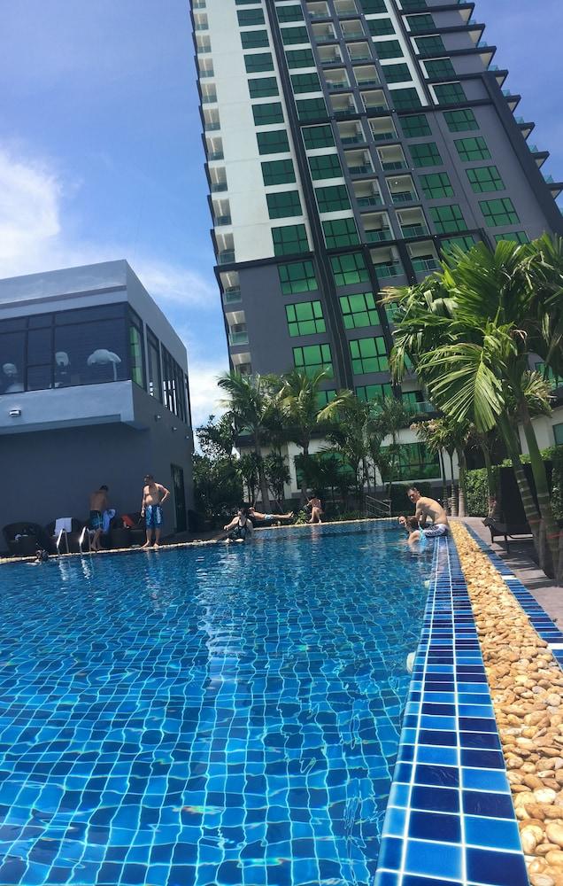 Dusit Grand Condo View Pattaya Ngoại thất bức ảnh
